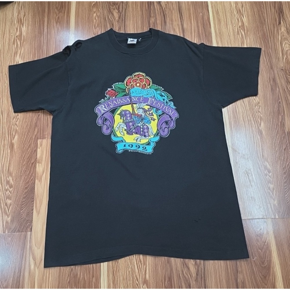 Vtg 1992 Arizona Renaissance Festival Shirt XL Thrashed Knight Fruit of the Loom